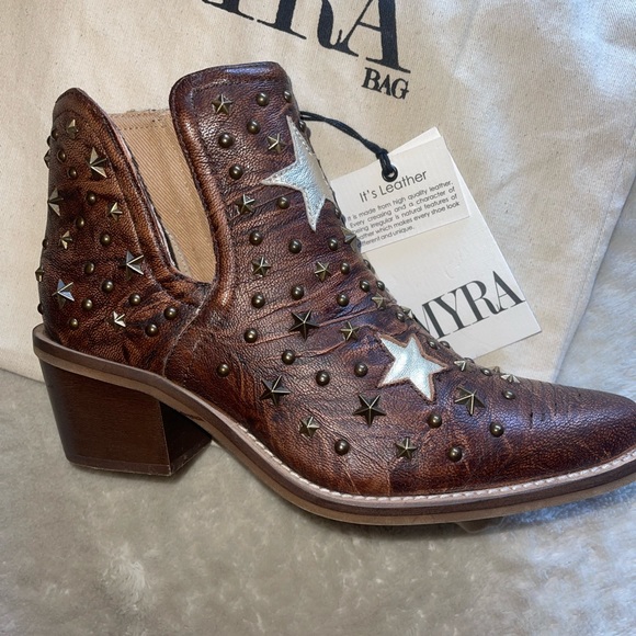 NWT Myra bag snip toe booties - Picture 6 of 6